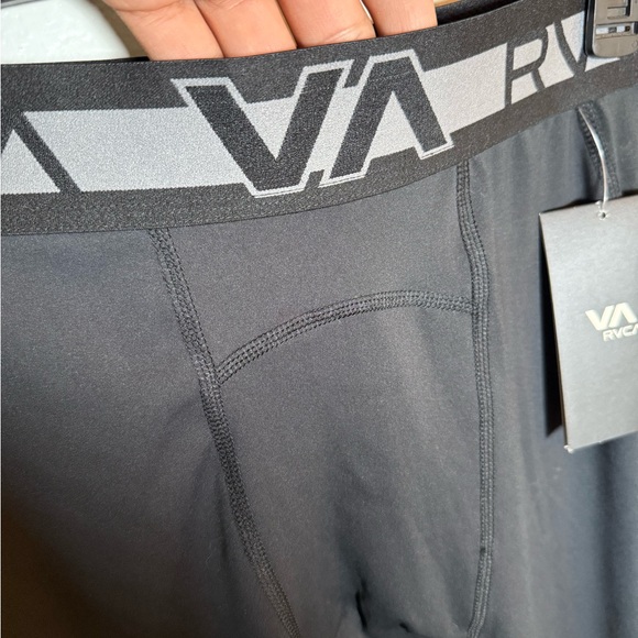 RVCA Charcoal Gray Performance Leggings Size Large Mens - Picture 3 of 6